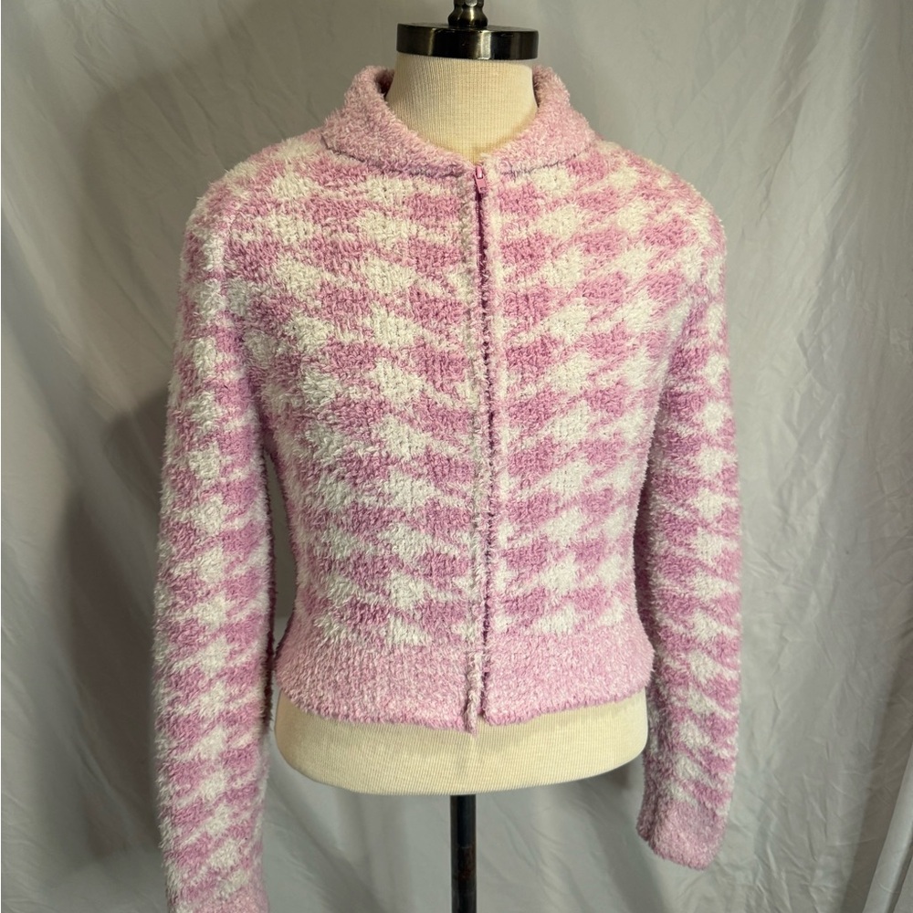 SKIMS Pink and White Women's Sweater